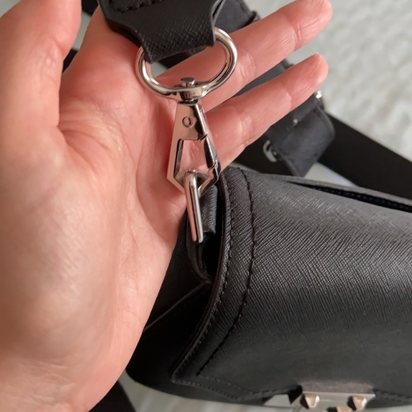 COPY - Rebecca Minkoff crossbody - Picture 5 of 6